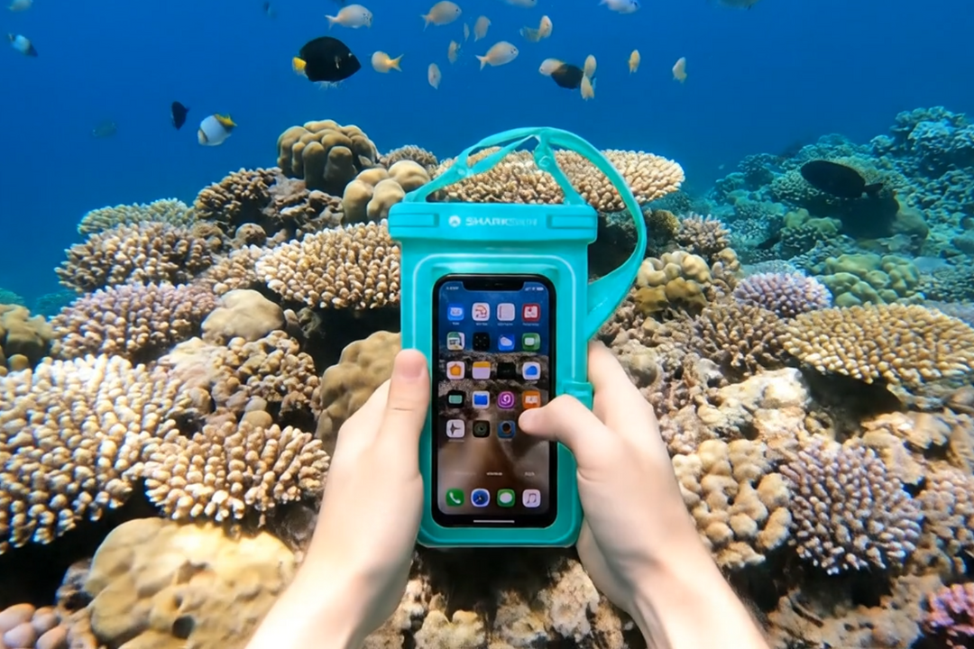 WATERPROOF PHONE CASES