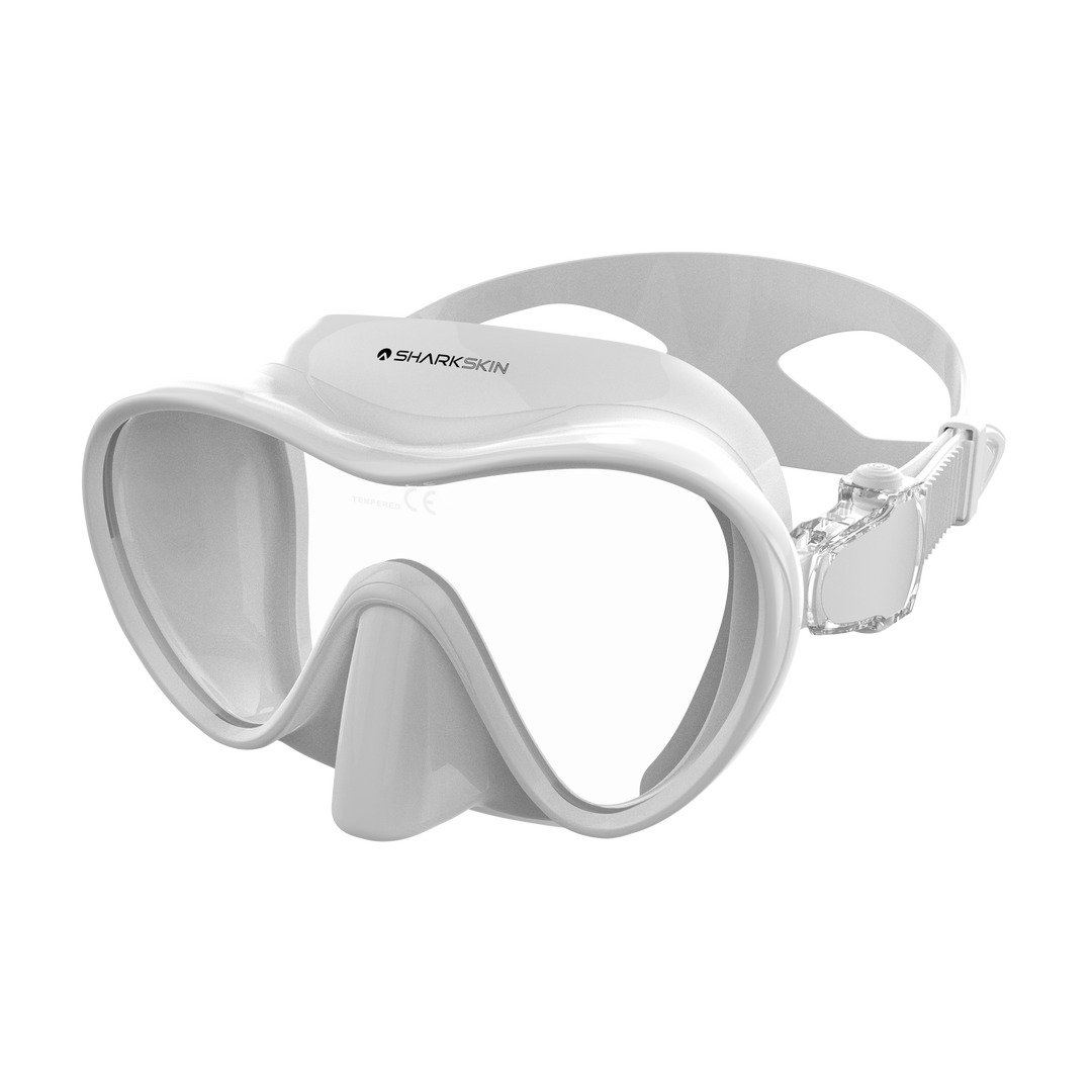 SHARKSKIN ADULT MASK & COMFORT SNORKEL SET WITH MESH BAG